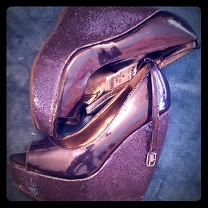 Womens Peep toe shoes